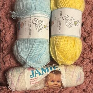 Baby Bee Sweet Delight Baby Yarn Bundle